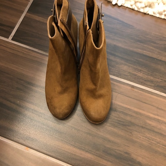 Booties - Picture 4 of 4